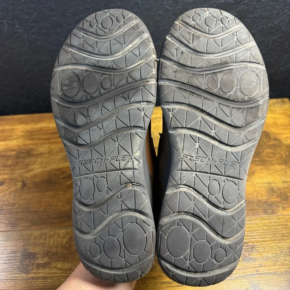 Skechers classic fit